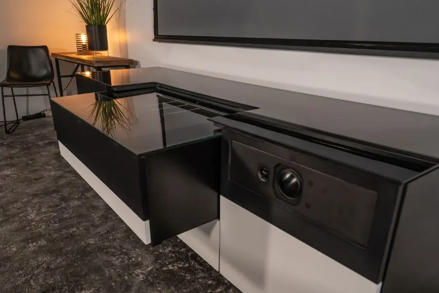 Enhance Your Viewing Experience: Motorized Projection Screen 4 The Benefits of Our Motorized Projection Screens- Aegis ARTEMIS WIDE